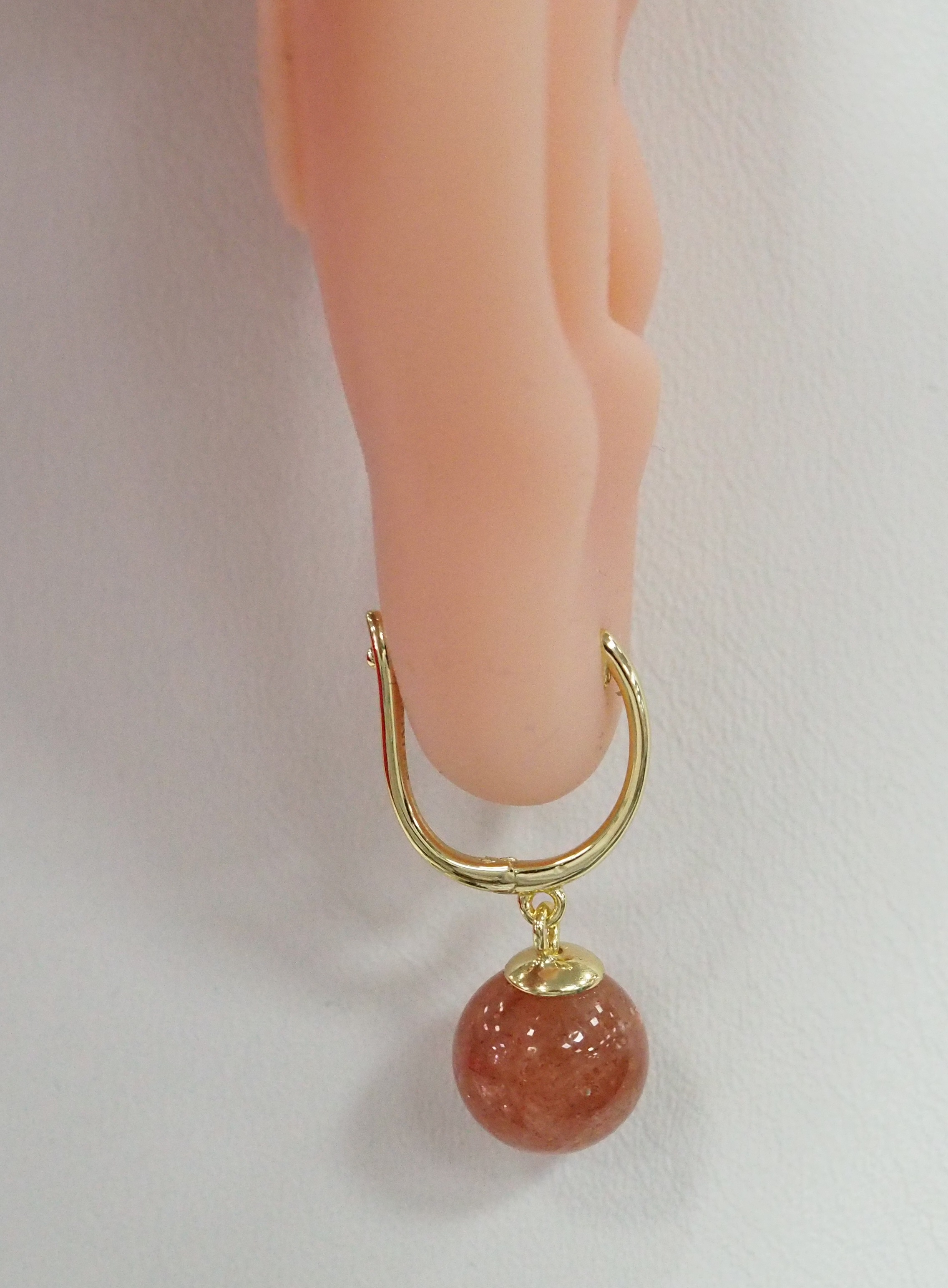 Серебряные серьги с солнечными камнями